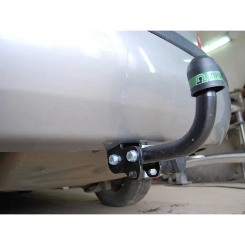 Фаркоп Лидер-Плюс для Skoda Octavia Tour хэтчбек 2004-2010. Артикул S104-A Фаркоп Лидер-Плюс для Skoda Octavia Tour хэтчбек 2004-2010. Артикул S104-A