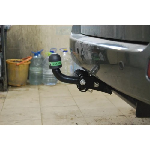 Фаркоп Лидер-Плюс для ВАЗ 2112 1999-2008. Артикул VAZ-05A