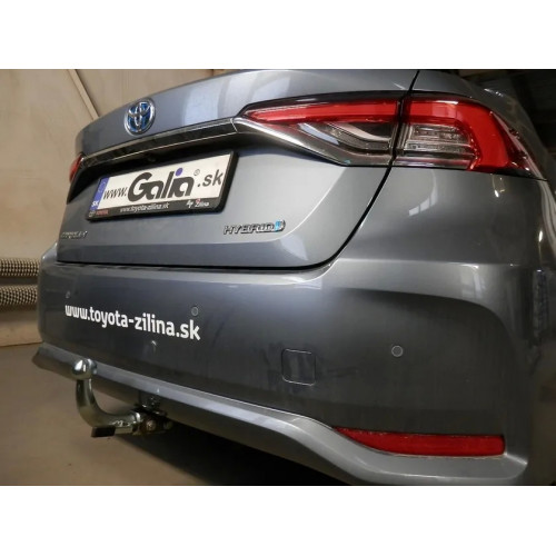 Фаркоп Galia оцинкованный для Toyota Corolla E210 седан 2019-2020. Быстросъемный крюк. Артикул T074C