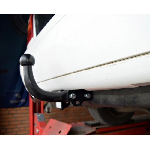 Фаркоп Imiola для Mercedes-Benz C-Класс W202, S202 седан, универсал 1993-2001. Артикул M.011 Фаркоп Imiola для Mercedes-Benz C-Класс W202, S202 седан, универсал 1993-2001. Артикул M.011