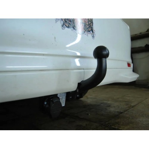 Фаркоп Imiola для Toyota Ipsum II 2002-2009. Артикул T.025 Фаркоп Imiola для Toyota Ipsum II 2002-2009. Артикул T.025