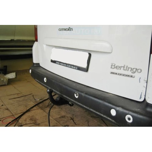 Фаркоп Imiola для Citroen Berlingo II L1 SWB (дл. базы 4380) 2008-2019. Артикул C.029 Фаркоп Imiola для Citroen Berlingo II L1 SWB (дл. базы 4380) 2008-2019. Артикул C.029