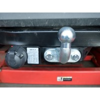 Фаркоп Imiola для Toyota Highlander III 2014-2020. Фланцевое крепление. Артикул T.057 Фаркоп Imiola для Toyota Highlander III 2014-2020. Фланцевое крепление. Артикул T.057