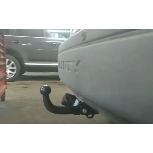 Фаркоп Imiola для Jeep Liberty (Liberty в России, Patriot в США) 2007-2013. Артикул J.070 Фаркоп Imiola для Jeep Liberty (Liberty в России, Patriot в США) 2007-2013. Артикул J.070