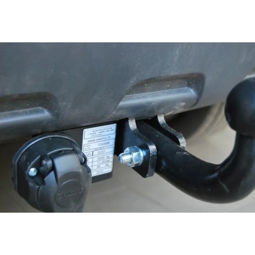 Фаркоп Imiola для Chevrolet Captiva 2006-2012. Артикул CH.009 Фаркоп Imiola для Chevrolet Captiva 2006-2012. Артикул CH.009