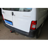 Фаркоп Bosal для Peugeot Partner I (Origin) Minivan, Van 1997-2012. Артикул 2527-A
