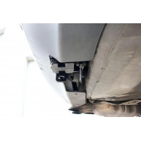 Фаркоп Aragon (быстросъемный крюк, вертикальное крепление) для Volkswagen Touran 2003-2015. Артикул E6712AV