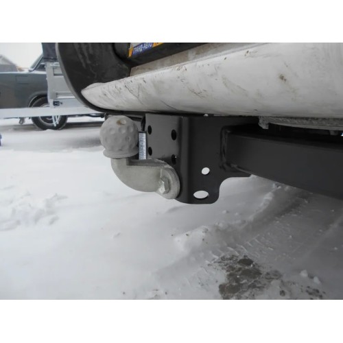 Фаркоп Imiola для Mitsubishi L200 IV 2006-2015. Фланцевое крепление. Артикул Y.011 Фаркоп Imiola для Mitsubishi L200 IV 2006-2015. Фланцевое крепление. Артикул Y.011