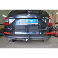 Фаркоп Steinhof для Volkswagen Golf VII хэтчбек 5-дв. 2012-2020. Артикул V-062