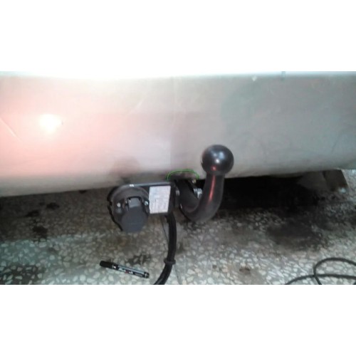 Фаркоп Imiola для Toyota Corolla Verso III 2004-2009. Артикул T.032