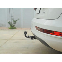 Фаркоп Aragon (быстросъемный крюк, горизонтальное крепление) для Audi Q3 2011-2020. Артикул E6711BS