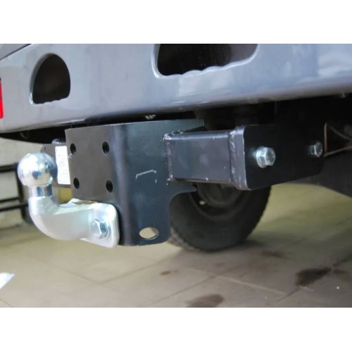 Фаркоп Imiola для ГАЗ Соболь 2310, 2217 фургон 2007-2020. Фланцевое крепление. Артикул L.111