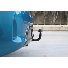 Фаркоп Aragon (быстросъемный крюк, вертикальное крепление) для Toyota Auris II хэтчбек 2013-2020.. Артикул E6417AV
