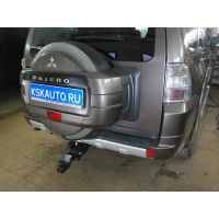Фаркоп Imiola для Mitsubishi Pajero IV 2008-2020. Быстросъемный крюк под квадрат. Артикул Y.201