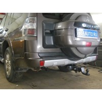 Фаркоп Imiola для Mitsubishi Pajero IV 2008-2020. Быстросъемный крюк под квадрат. Артикул Y.201