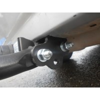 Фаркоп Imiola для Nissan Primera P11 хэтчбек, седан 1996-1999. Артикул N.010 Фаркоп Imiola для Nissan Primera P11 хэтчбек, седан 1996-1999. Артикул N.010