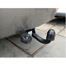 Фаркоп Imiola для Jeep Grand Cherokee WK 2005-2010. Артикул J.027