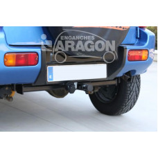 Фаркоп Aragon (быстросъемный крюк, горизонтальное крепление) для Suzuki Jimny 1998-2018. Артикул E6103AS