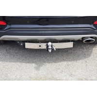 Фаркоп PT Group с хромированной накладкой для Kia Sorento Prime 2018-2020. Артикул 06051501