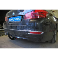 Фаркоп Westfalia для BMW 5-серия F10, F11 седан, универсал 2010-2020. Быстросъемный крюк. Артикул 303398600001