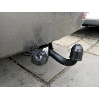 Фаркоп Imiola для Jeep Commander 2006-2010. Артикул J.027 Фаркоп Imiola для Jeep Commander 2006-2010. Артикул J.027