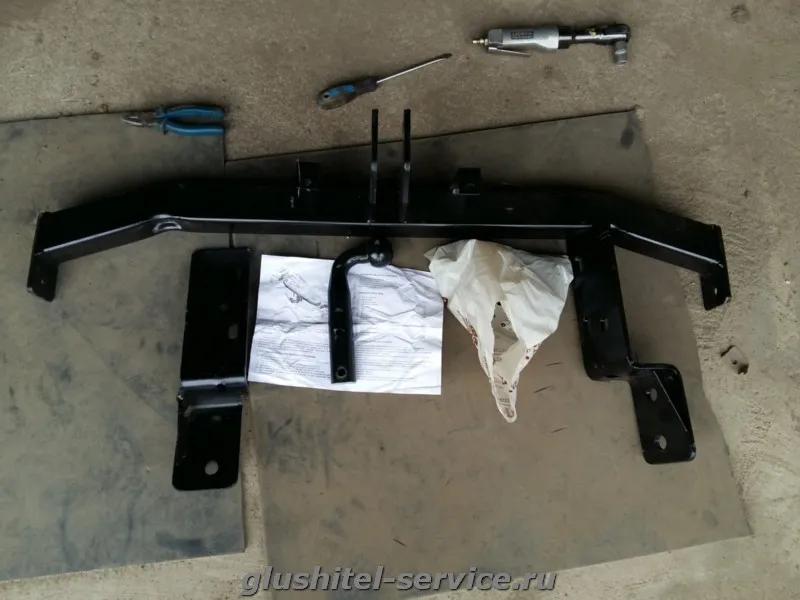 Фаркоп AvtoS для Kia Sorento II до рестайлинга 2009-2012. Артикул KI 17 Фаркоп AvtoS для Kia Sorento II до рестайлинга 2009-2012. Артикул KI 17