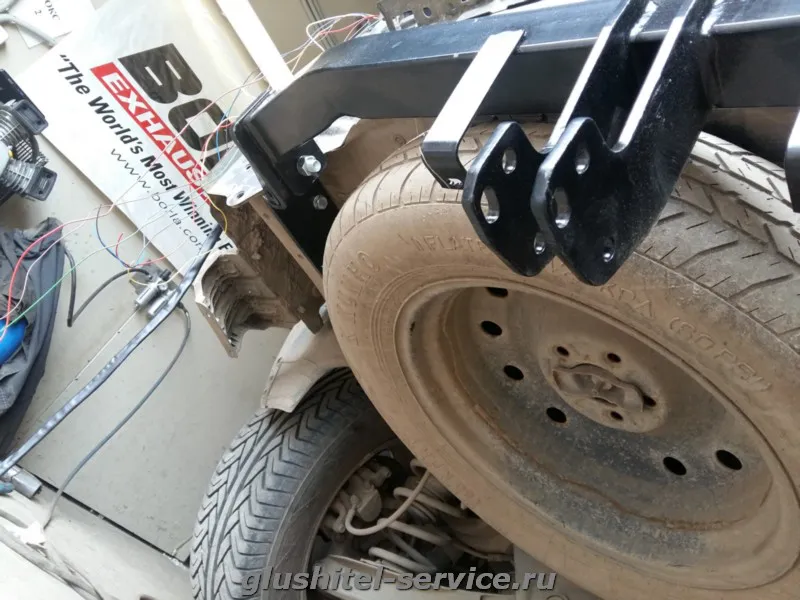 Фаркоп AvtoS для Kia Sorento II до рестайлинга 2009-2012. Артикул KI 17 Фаркоп AvtoS для Kia Sorento II до рестайлинга 2009-2012. Артикул KI 17