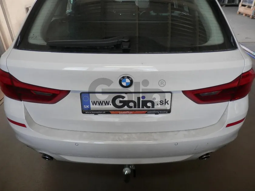Фаркоп Galia оцинкованный для BMW 5 G30, G31 2016-2025. Быстросъемный крюк. Артикул B024C Фаркоп Galia оцинкованный для BMW 5 G30, G31 2016-2025. Быстросъемный крюк. Артикул B024C