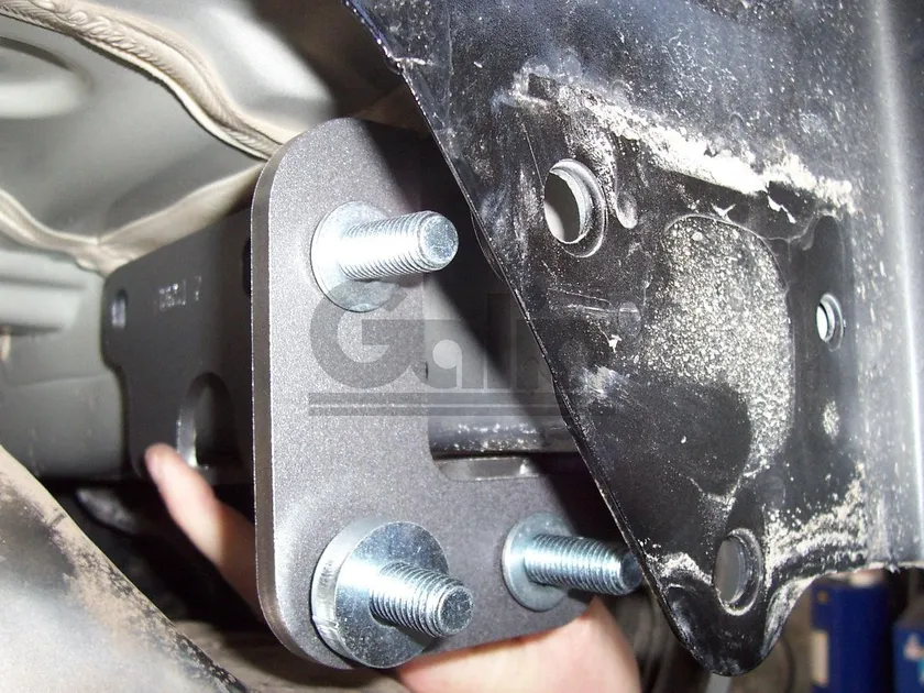 Фаркоп Galia оцинкованный для Kia Sorento II 2009-2012. Быстросъемный крюк. Артикул H069C Фаркоп Galia оцинкованный для Kia Sorento II 2009-2012. Быстросъемный крюк. Артикул H069C