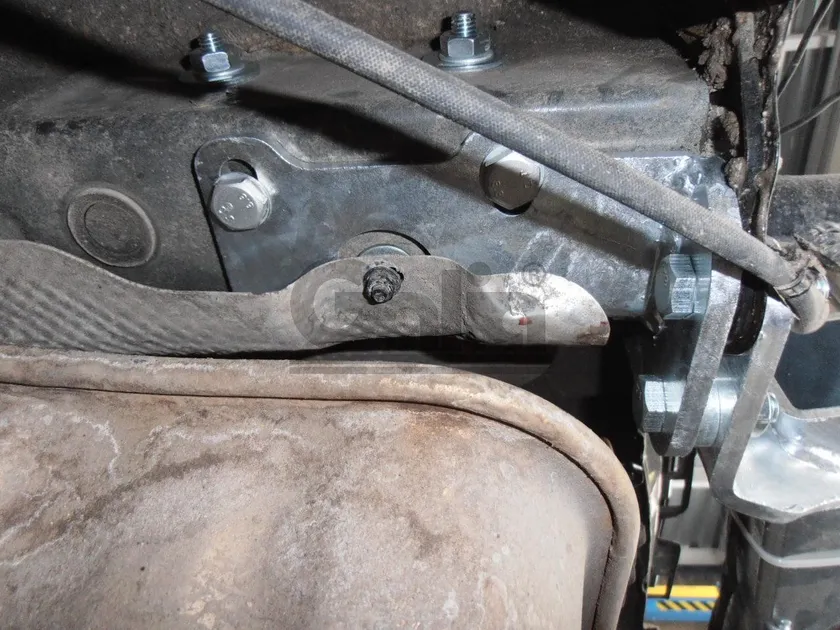 Фаркоп Galia оцинкованный для Kia Sorento II 2009-2012. Быстросъемный крюк. Артикул H069C Фаркоп Galia оцинкованный для Kia Sorento II 2009-2012. Быстросъемный крюк. Артикул H069C