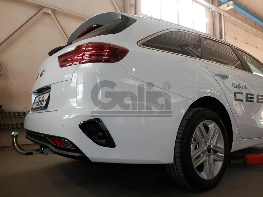 Фаркоп Galia оцинкованный для Kia Ceed III универсал (бензин, дизель) 2018-2025. Быстросъемный крюк. Артикул H100C Фаркоп Galia оцинкованный для Kia Ceed III универсал (бензин, дизель) 2018-2025. Быстросъемный крюк. Артикул H100C