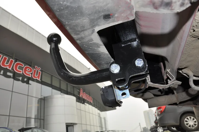 Фаркоп Лидер-Плюс для Mazda 3 I хэтчбек, седан 2004-2008. Артикул M303-A