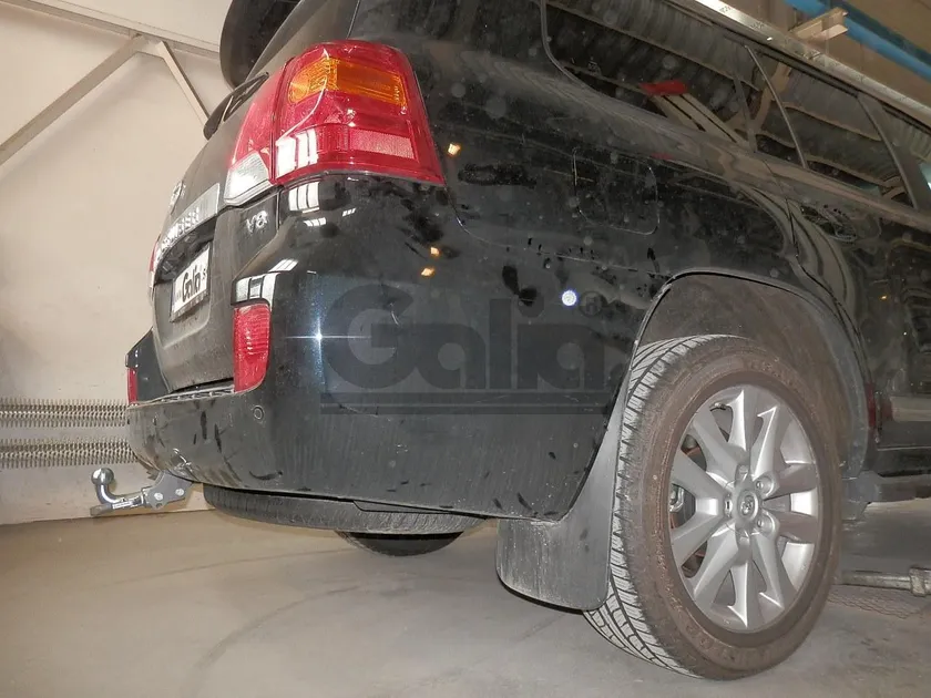 Фаркоп Galia оцинкованный для Toyota Land Cruiser 200 2007-2021. Артикул T070A Фаркоп Galia оцинкованный для Toyota Land Cruiser 200 2007-2021. Артикул T070A