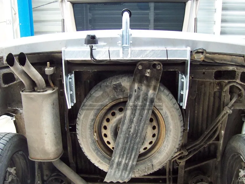 Фаркоп Galia оцинкованный для Volkswagen Caravelle T4 (вкл. 4WD Synchro) 1990-2003. Артикул V027A Фаркоп Galia оцинкованный для Volkswagen Caravelle T4 (вкл. 4WD Synchro) 1990-2003. Артикул V027A