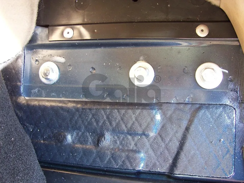 Фаркоп Galia оцинкованный для Volkswagen Passat B5 седан, универсал 4WD 1996-2005. Артикул V050A Фаркоп Galia оцинкованный для Volkswagen Passat B5 седан, универсал 4WD 1996-2005. Артикул V050A