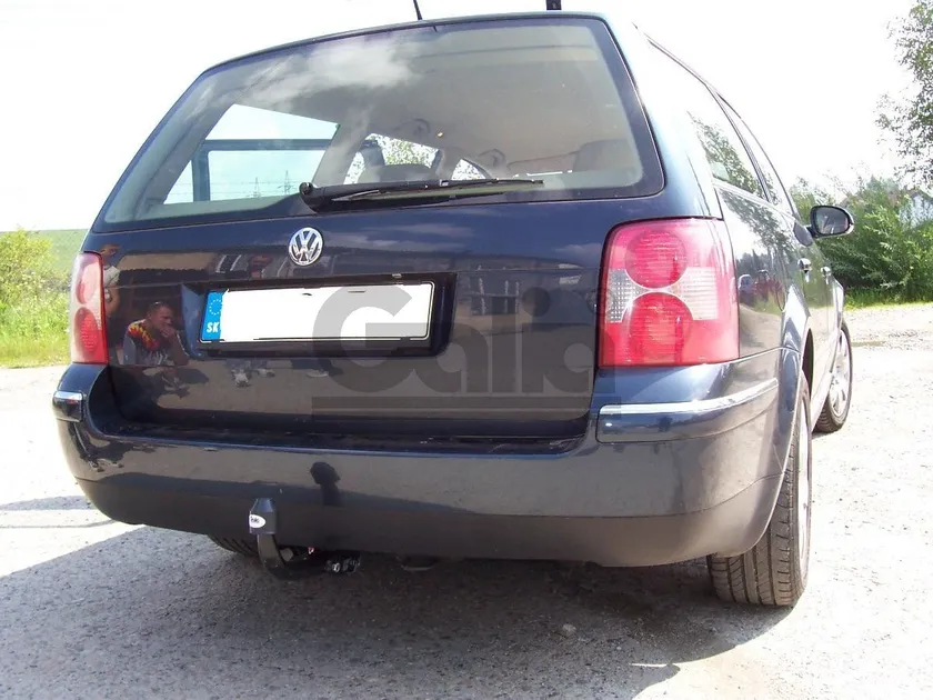Фаркоп Galia оцинкованный для Volkswagen Passat B5 седан, универсал 4WD 1996-2005. Артикул V050A Фаркоп Galia оцинкованный для Volkswagen Passat B5 седан, универсал 4WD 1996-2005. Артикул V050A