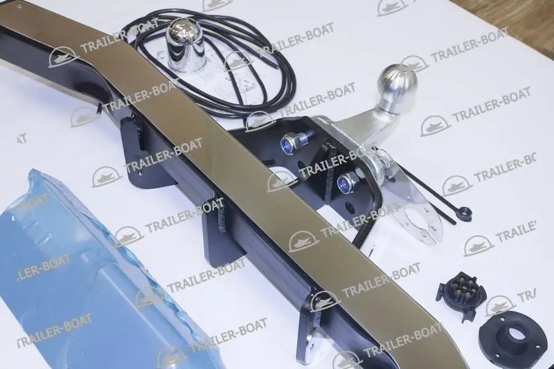 Фаркоп Oris (ранее Bosal) для Lexus GX 460 2010-2013. (с декор. пластиной) Фланцевое крепление. Артикул 3079-FL Фаркоп Oris (ранее Bosal) для Lexus GX 460 2010-2013. (с декор. пластиной) Фланцевое крепление. Артикул 3079-FL