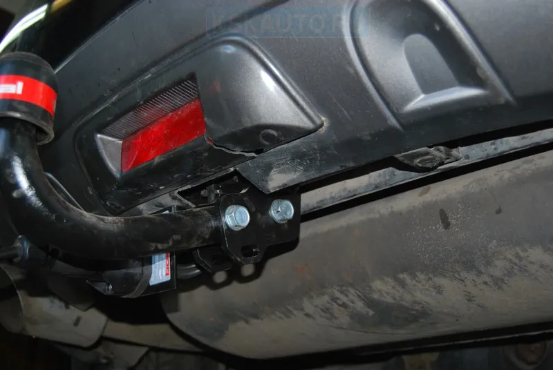 Фаркоп Oris (ранее Bosal) для Nissan Murano Z51 2008-2015. Артикул 4365-A