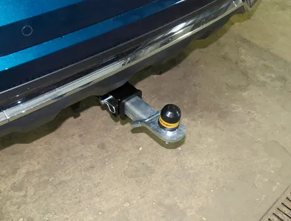 Фаркоп Мотодор под американский квадрат для Geely Monjaro 2022-2025. Артикул 94207-E