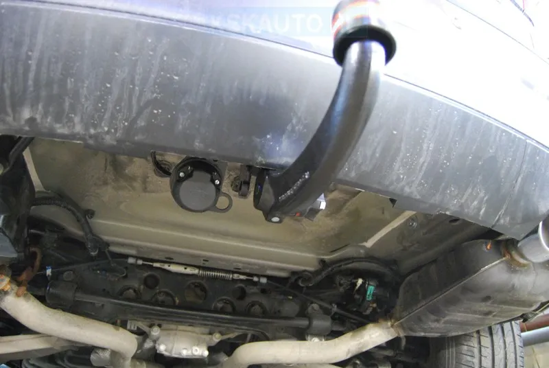 Фаркоп Oris (ранее Bosal) для Jeep Grand Cherokee WK2 2010-2014. Артикул 4853-AK41