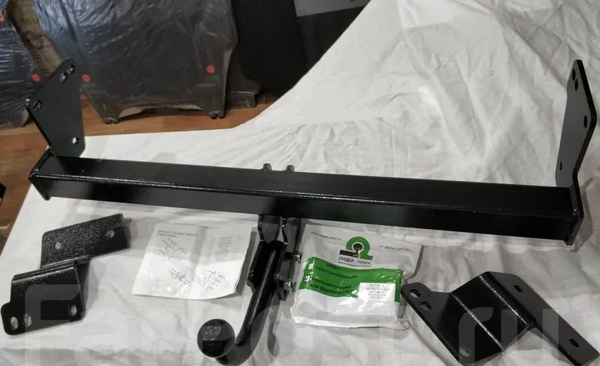 Фаркоп Лидер-Плюс для Mitsubishi Pajero Pinin 1998-2007. Артикул M108-A Фаркоп Лидер-Плюс для Mitsubishi Pajero Pinin 1998-2007. Артикул M108-A