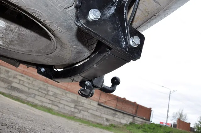 Фаркоп Лидер-Плюс для SsangYong Rexton III 2012-2017. Фланцевое крепление. Артикул S205-FC Фаркоп Лидер-Плюс для SsangYong Rexton III 2012-2017. Фланцевое крепление. Артикул S205-FC