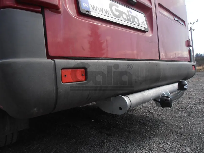 Фаркоп Galia оцинкованный для Mercedes-Benz Sprinter W903 (без подножки, кол. база 3,55/4,025м) 1995-2006. Быстросъемный крюк. Артикул M034C Фаркоп Galia оцинкованный для Mercedes-Benz Sprinter W903 (без подножки, кол. база 3,55/4,025м) 1995-2006. Быстросъемный крюк. Артикул M034C