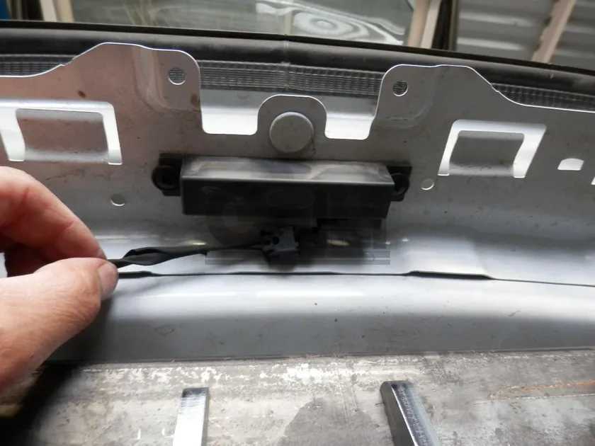 Фаркоп Galia оцинкованный для Land Rover Discovery Sport 5 мест (с запасным колесом в багажнике) 2019-2025. Артикул R107A Фаркоп Galia оцинкованный для Land Rover Discovery Sport 5 мест (с запасным колесом в багажнике) 2019-2025. Артикул R107A