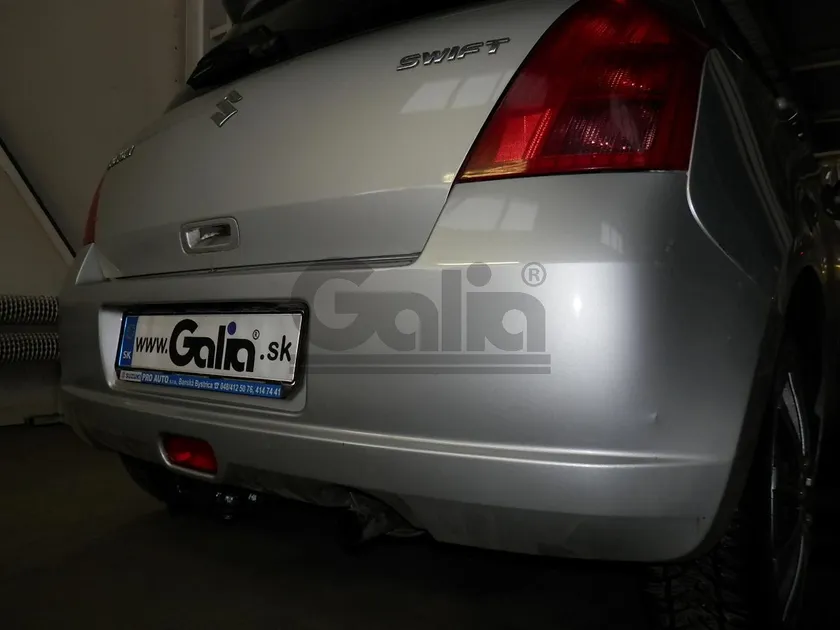 Фаркоп Galia оцинкованный для Suzuki Swift III хетчбек 3/5-дв. (искл. 4WD) 2005-2009. Артикул S078A Фаркоп Galia оцинкованный для Suzuki Swift III хетчбек 3/5-дв. (искл. 4WD) 2005-2009. Артикул S078A