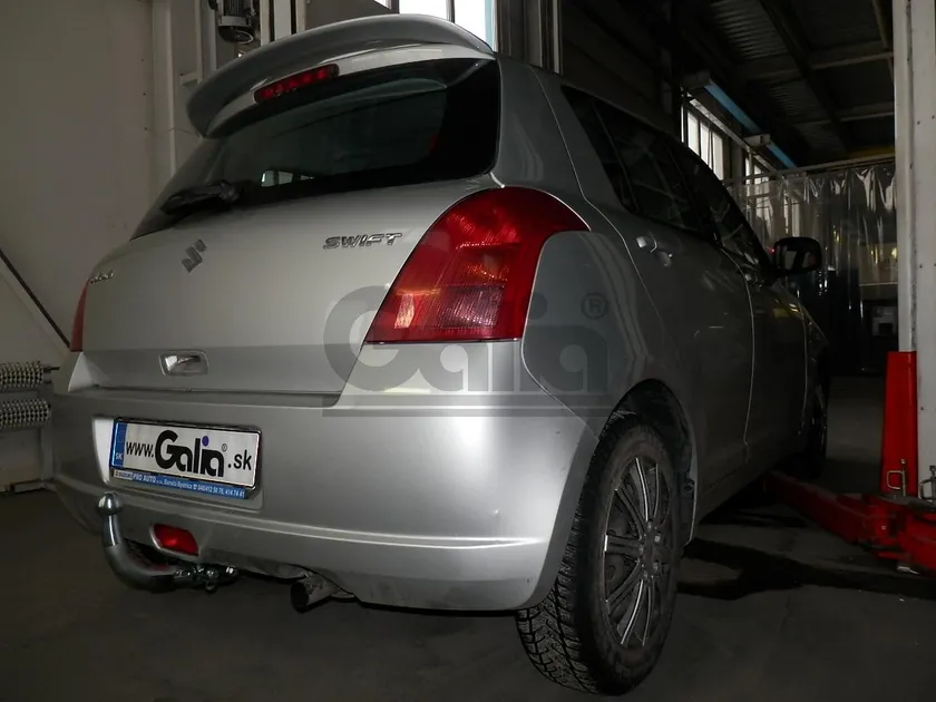Фаркоп Galia оцинкованный для Suzuki Swift III хетчбек 3/5-дв. (искл. 4WD) 2005-2009. Артикул S078A Фаркоп Galia оцинкованный для Suzuki Swift III хетчбек 3/5-дв. (искл. 4WD) 2005-2009. Артикул S078A