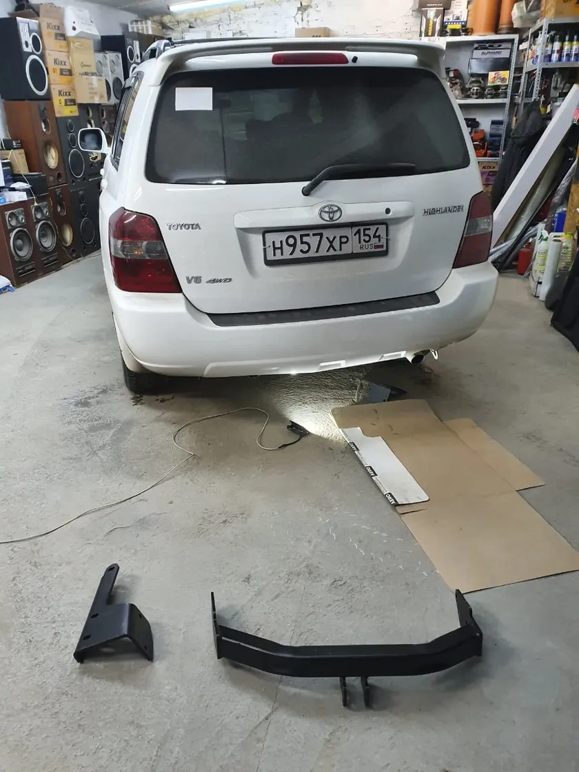 Фаркоп Oris (ранее Bosal) для Lexus RX 300/330/350 2003-2009. Артикул 3041-A Фаркоп Oris (ранее Bosal) для Lexus RX 300/330/350 2003-2009. Артикул 3041-A