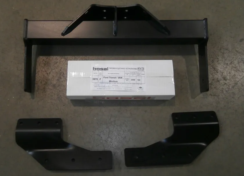 Фаркоп Oris (ранее Bosal) для Ford Transit Van, Minibus (со ступенькой) 2000-2006. Фланцевое крепление. Артикул 3970-F Фаркоп Oris (ранее Bosal) для Ford Transit Van, Minibus (со ступенькой) 2000-2006. Фланцевое крепление. Артикул 3970-F