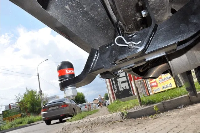 Фаркоп Oris (ранее Bosal) для УАЗ 3163 Патриот 4x4 I рестайлинг 2014-2025. Артикул 6509-E Фаркоп Oris (ранее Bosal) для УАЗ 3163 Патриот 4x4 I рестайлинг 2014-2025. Артикул 6509-E