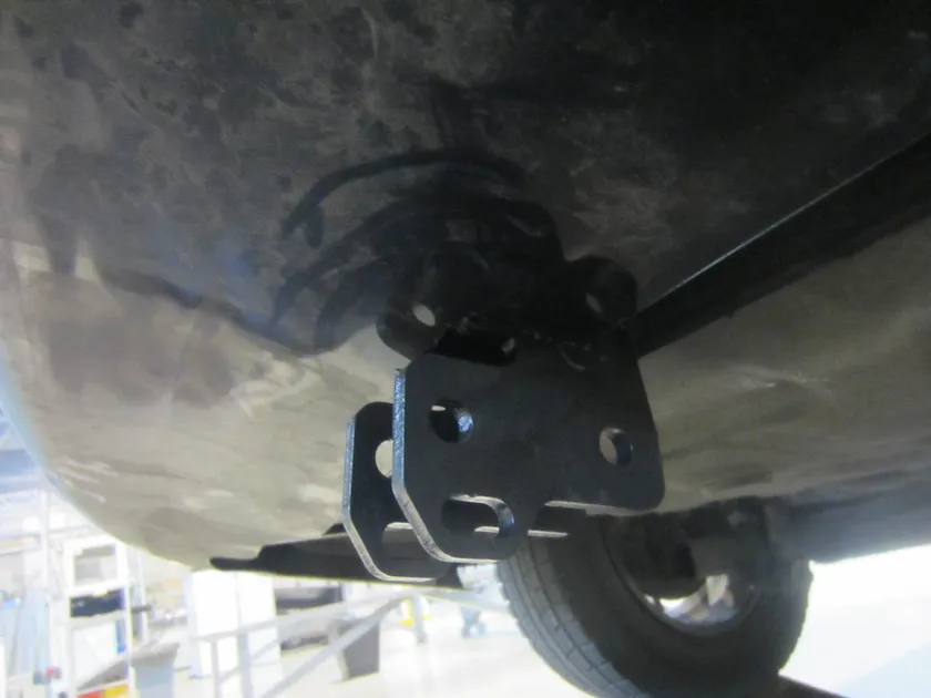 Фаркоп Oris (ранее Bosal) для Geely Emgrand EC7 седан 2012-2016. Артикул 9004-A Фаркоп Oris (ранее Bosal) для Geely Emgrand EC7 седан 2012-2016. Артикул 9004-A